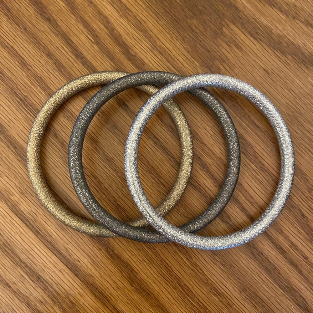 Lia Sophia Kamm Family bangles- tricolor- like new